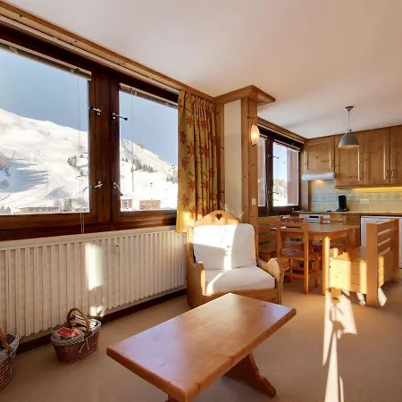 3 Pieces Lumineux 6 Pers. Au Pied Des Pistes - Fr-1-455-165 La Plagne