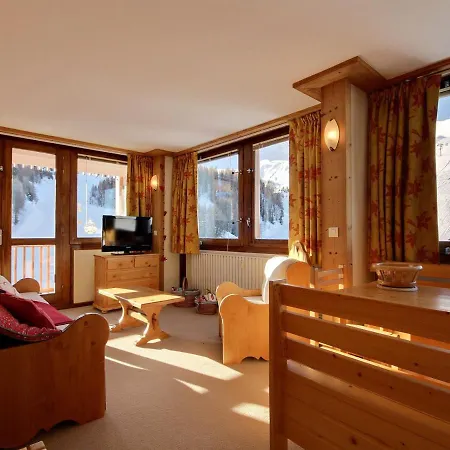 Apartment Grand Pour 6 Au Pied Des Pistes, Lumineux Avec Balcon - Fr-1-455-165 La Plagne