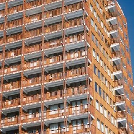 Grand Pour 6 Au Pied Des Pistes, Lumineux Avec Balcon - Fr-1-455-165