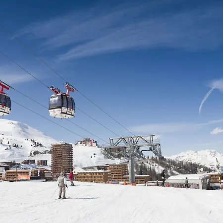 Grand Pour 6 Au Pied Des Pistes, Lumineux Avec Balcon - Fr-1-455-165 * La Plagne